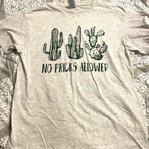 T-shirt, Size Medium